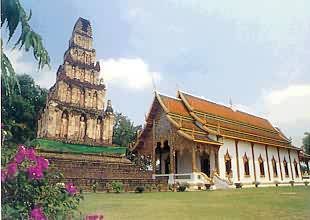 Wat Chama Devi Tempel in Lamphun, Thailand