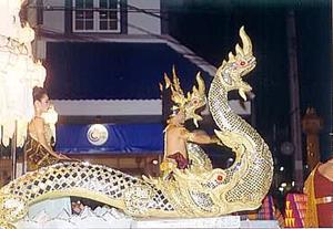 Umzugswagen während Loi Kratong in Chiang Mai, Thailand