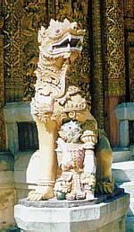 Viharn Wächter, Wat Buppharam, Chiang Mai, Thailand