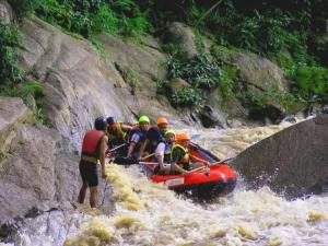 Whitewater rafting on the Mae Taeng River