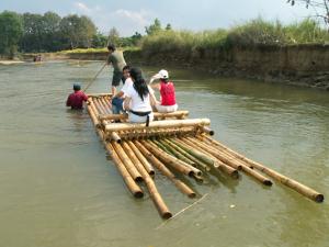 Bamboo rafting on the Mae Taeng River in